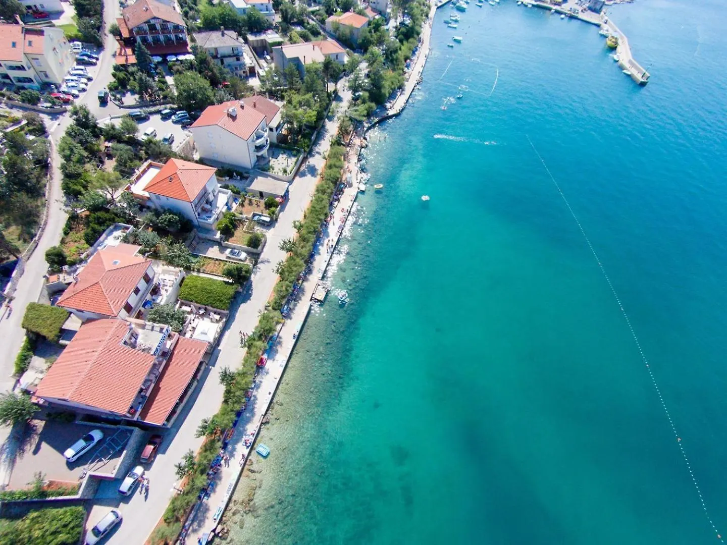 Apartments Savic 3*, Silo (Krk) Croatia